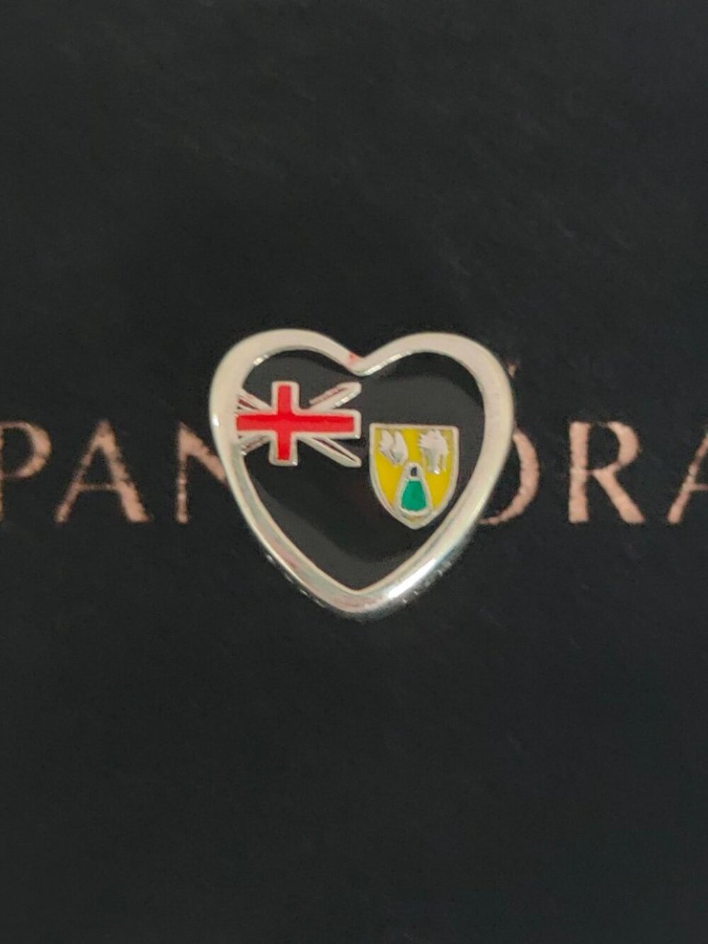 Pandora Caicos Islands Flag Bead Heart Charm Exclusive Travel Pendant S925 ALE